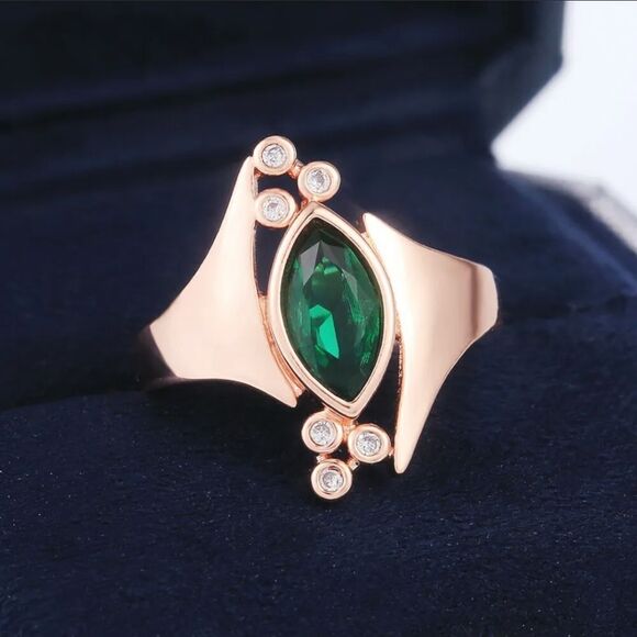 NWT Marquise Cut Elvish Cubic Zirconia Ring 10 - Picture 2 of 4